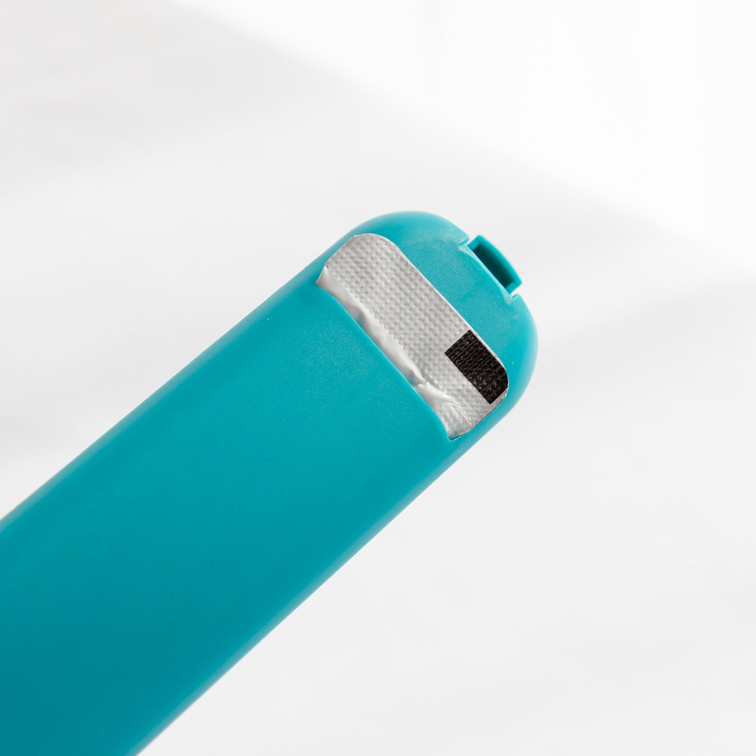 VelvetPaws™ HotCat™ Strip Spoon Feeder