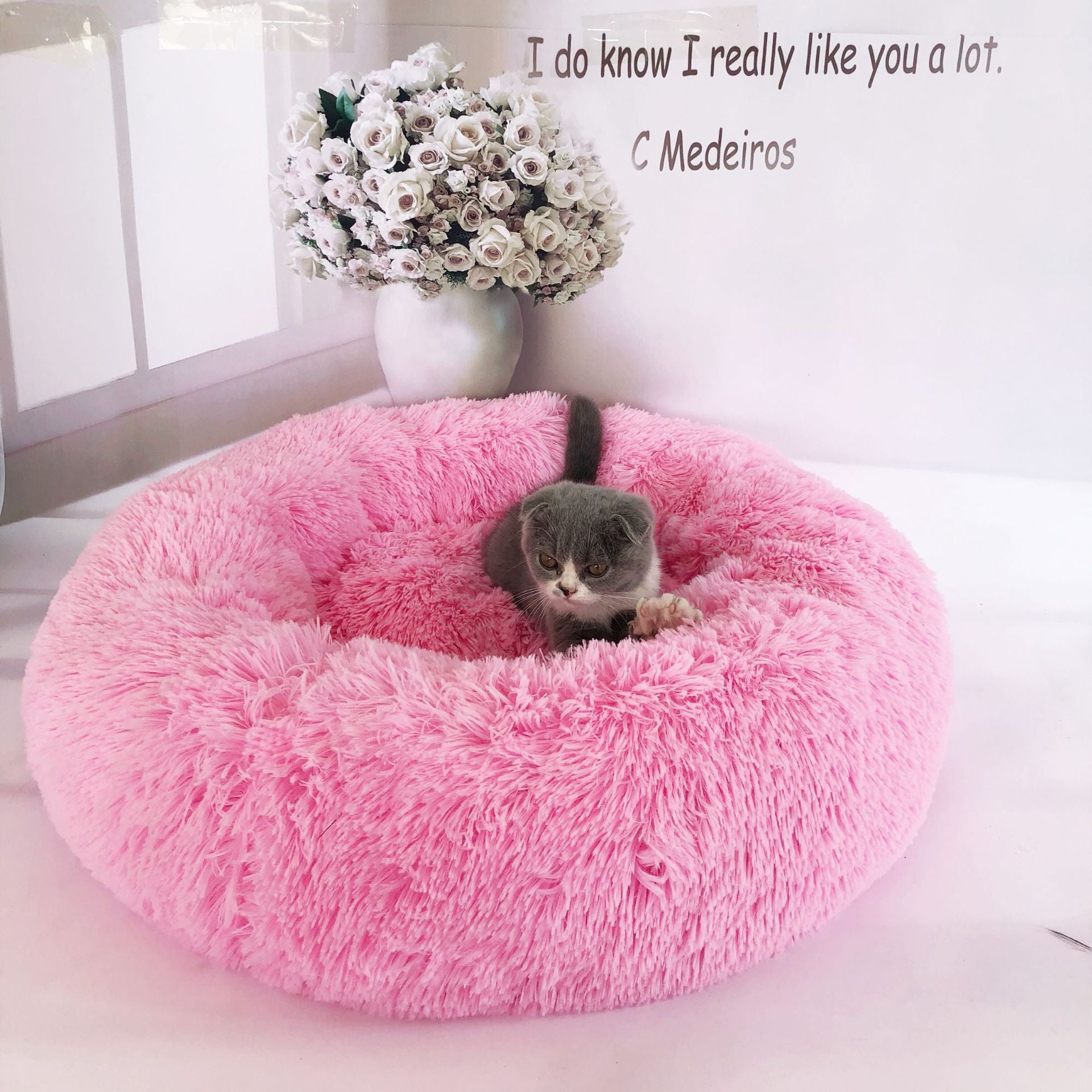VelvetPaws™ Plush Donut Pet Bed