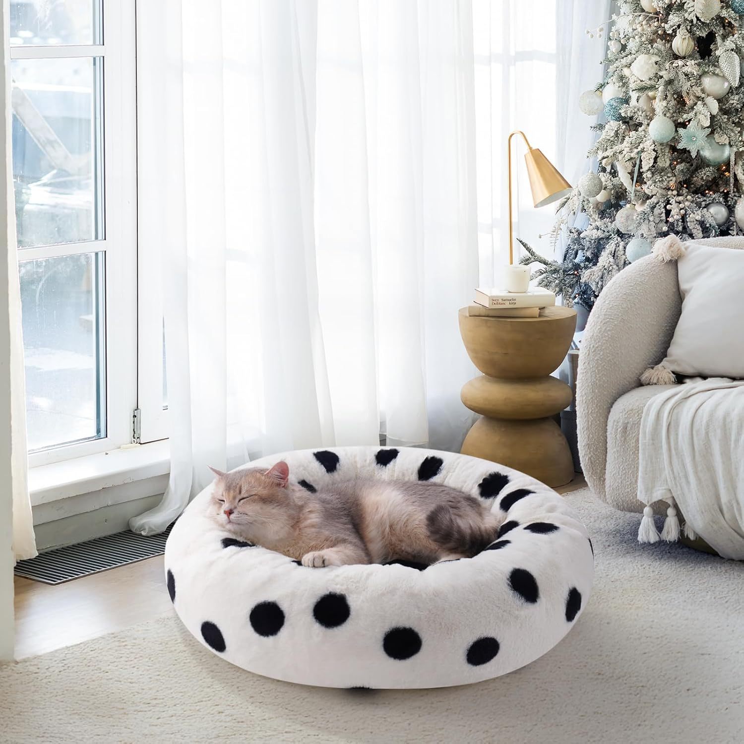 VelvetPaws™ Donut Cat Bed – 23” Plush Round Bed for Cats & Small Dogs | Washable, Fluffy, and Non-Slip