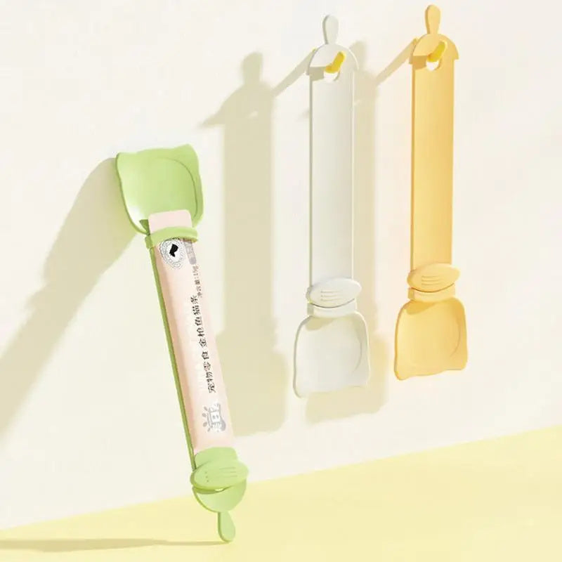 VelvetPaws™ LickEase™ Cat Strip Feeder Spoon