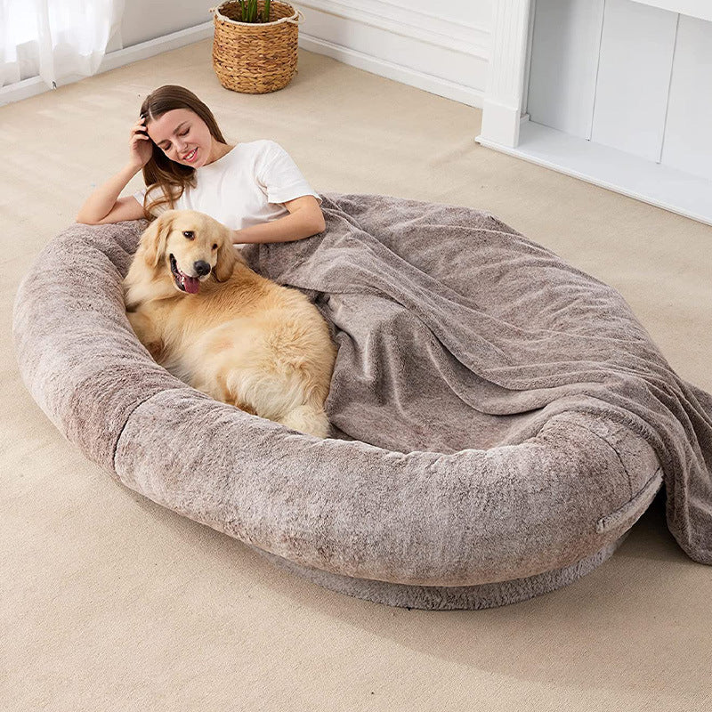 VelvetPaws™ Foldable Travel Pet Bed – Portable Cushion Mat with Carry Handle
